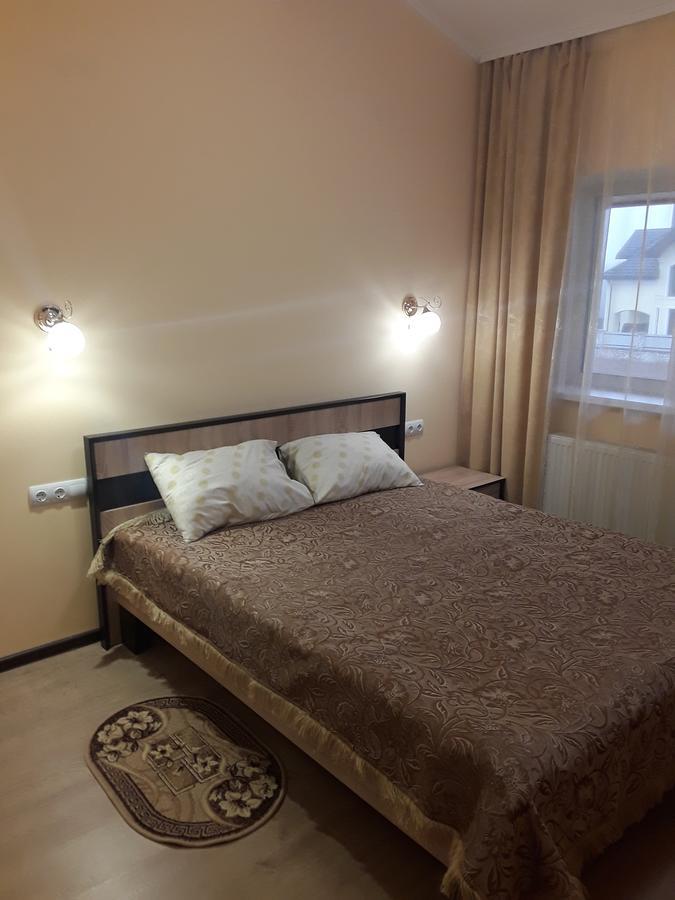Gostynnyi Dvir Cottage Тернопил Екстериор снимка